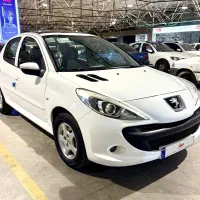 پژو 207 پاناروما 1401 بدون رنگ مشابه خشک
