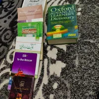 کتاب های انگلیسی و دیکشنری وعربی