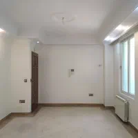 ۷۰ متر ۲ خواب/ غرق نور