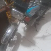 موتور۸۵ سالم