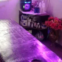 خدمات ماساژ ، بادکش ، حجامت