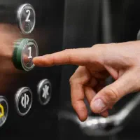 فروش،نصب وتعمیر آسانسور-خدمات حرفه ای ومطمئن