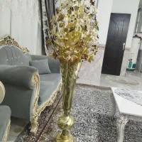 گل و گلدان