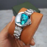 کادو ۲۰آذر روز زن و روز مادر الگانس منشوری سبز آبی|ساعت|اصفهان, قائمیه|دیوار