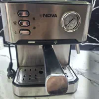 دستگاه قهوه ساز اسپرسو ساز سالم در حد نو