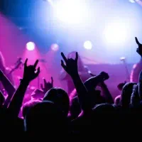 دی جی، اجاره دستگاه دی جی،ساب ستلایت،باند، رقص نور|خدمات پذیرایی، مراسم|تهران, درختی|دیوار