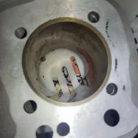 قطعات دست دوم موتور سیکلت