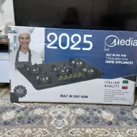 گاز صفحه ای مشکی صفحه شیشه ای ۵ شعله