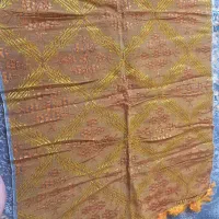 رومیزی ابریشمی باقدمت ۱۵۰سال