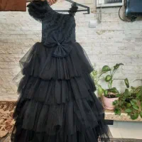 پیراهن دخترانه