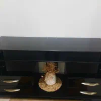 میز تلویزیون شیشه ای