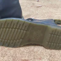 بوت دکتر مارتینز اورجینال فروش فوری|کیف، کفش، کمربند|تهران, الهیه|دیوار