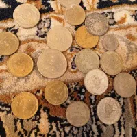 تعدادی سکه جمهوری اسلامی