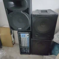 آمپرفایر قدرتمند سه باند و دو تا میکروفن بی سیم