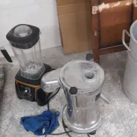 آبمیوه گیری و مخلوط کن