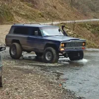 فروش ماشین جیپ اهو دو در