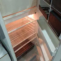 یخچال پارس تمیز. موتور ژاپنی