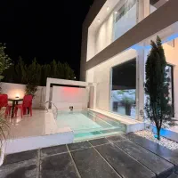 رنت ویلا سوپر لاکچری چهار خواب همراه دو استخر