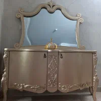اینه و کنسول تمام چوب در حد نو یک سوم قیمت|بوفه، ویترین، کنسول|تهران, نازی‌آباد|دیوار