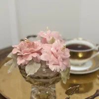 شمع گل دستساز و باکس چوبی بسیار فاخر و با کیفیت|صنایع دستی و سایر لوازم تزئینی|قم, بکایی|دیوار