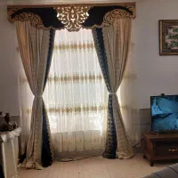 کتیبه و پرده
