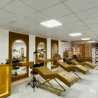 جذب نیرو|خدمات آرایشگری و زیبایی|نظرآباد, نظرآباد|دیوار