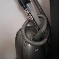 جاروبرقی سالم وتمیز