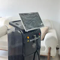 دستگاه لیزر تیتانیوم 2022  زیر دو میلیون شات ۱۶۰۰