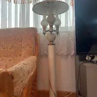 آباژور سفید