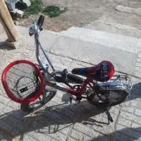 دوچرخه ۱۲ و اسکوتر با هم