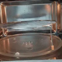 مایکروفر  مدیا  اصلی|اجاق گاز و لوازم برقی پخت‌وپز|خرم‌آباد, |دیوار