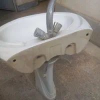 روشویی کامل به همراه شیر آلات ارزان میدم|لوازم سرویس بهداشتی|گرگان, |دیوار