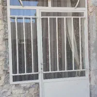 درب وپنجره آهنی حفاظ دار
