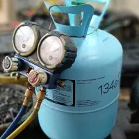 شارژگازکولرخودرو،نشت‌یابی‌با‌دستگاه‌پیشرفته