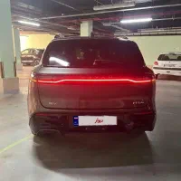وویافری ۲۰۲۶ تیتانیوم