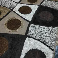 فرش های نو وکاملا سالم ۹ متری و ۶ متری