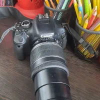 دوربین عکاسی 600D  با لنز  تله واید 18-200