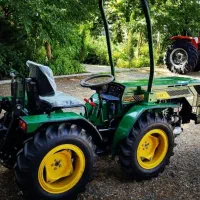 تراکتور باغی کمرشکن ورزان دهقان ورز