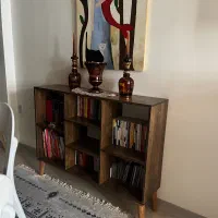 ویترین کتابخانه