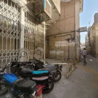اجاره مغازه سه راه بازار (کوی 116 خیابان آذر)|اجارهٔ مغازه و غرفه|قم, تکیه آقا سید حسنی|دیوار