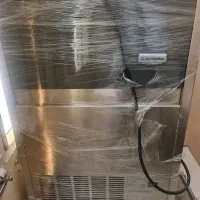 یخساز الکترو لوکس آمریکایی