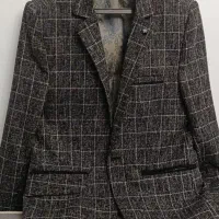 کت تک چهارخونه سایز44و کت شلوار مشکی سایز46