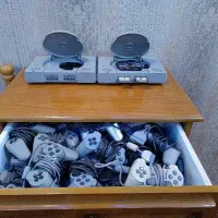 سونی 1 ژاپن  و دسته ژاپن