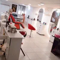 احتیاج به ناخن کار برای سالن زیبایی نعیمه رضازاده