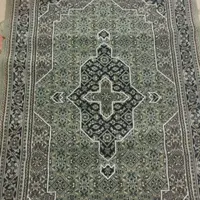 فرش ماشینی طوسی ذرع و نیم ۱در۱ونیم سالم درحدنو