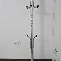 رخت آویز جالباسی ایستاده