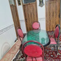 میز ناهار خوری و صندلی