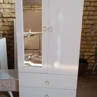 کمد و میز تلویزیون