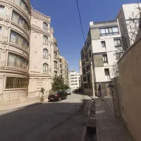 آپارتمان دو خوابه ۹۰متری صدرا