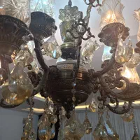 لوستر ۱۰ شاخه و دیوارکوب ۲شاخه